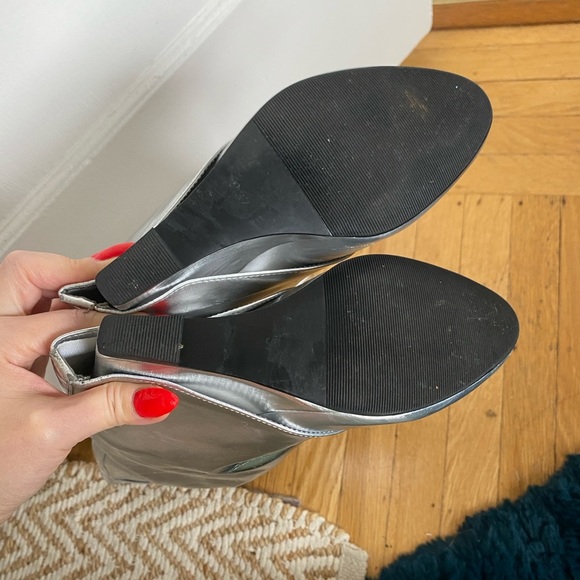 Metallic Knee High Wedge Boots - Picture 4 of 4